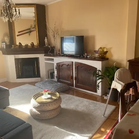 Apartament Chez Helene 3 Etoiles, Labellise Disabled Pmr,pour 4 Personnes Chiens Bienvenus-pet Friendly Bourg-Madame