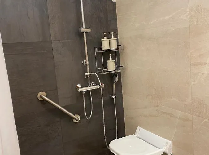 Chez Hélène 3 étoiles, Labellisé Disabled Pmr,pour 4 Personnes Chiens Bienvenus-pet Friendly *