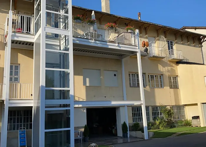 Chez Hélène 3 étoiles, Labellisé Disabled Pmr,pour 4 Personnes Chiens Bienvenus-pet Friendly Bourg-Madame